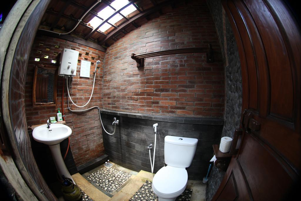 Omah Garengpoeng Guest House Magelang Exterior photo