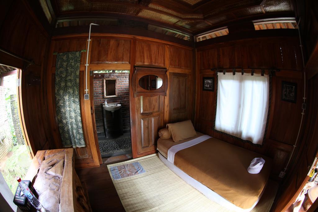 Omah Garengpoeng Guest House Magelang Room photo