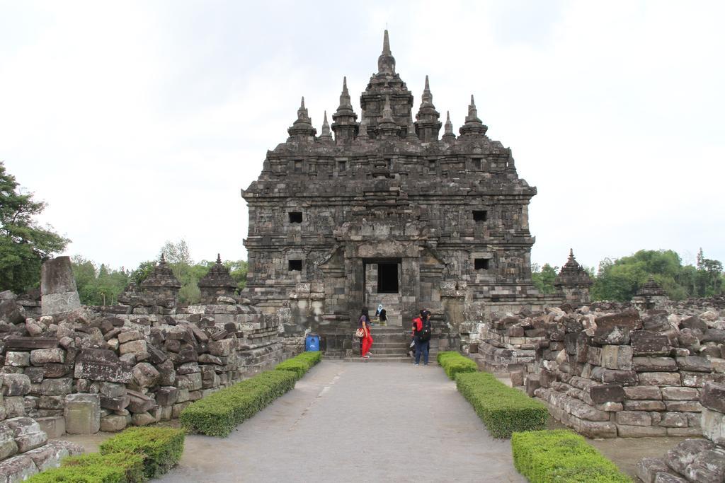 Omah Garengpoeng Guest House Magelang Exterior photo